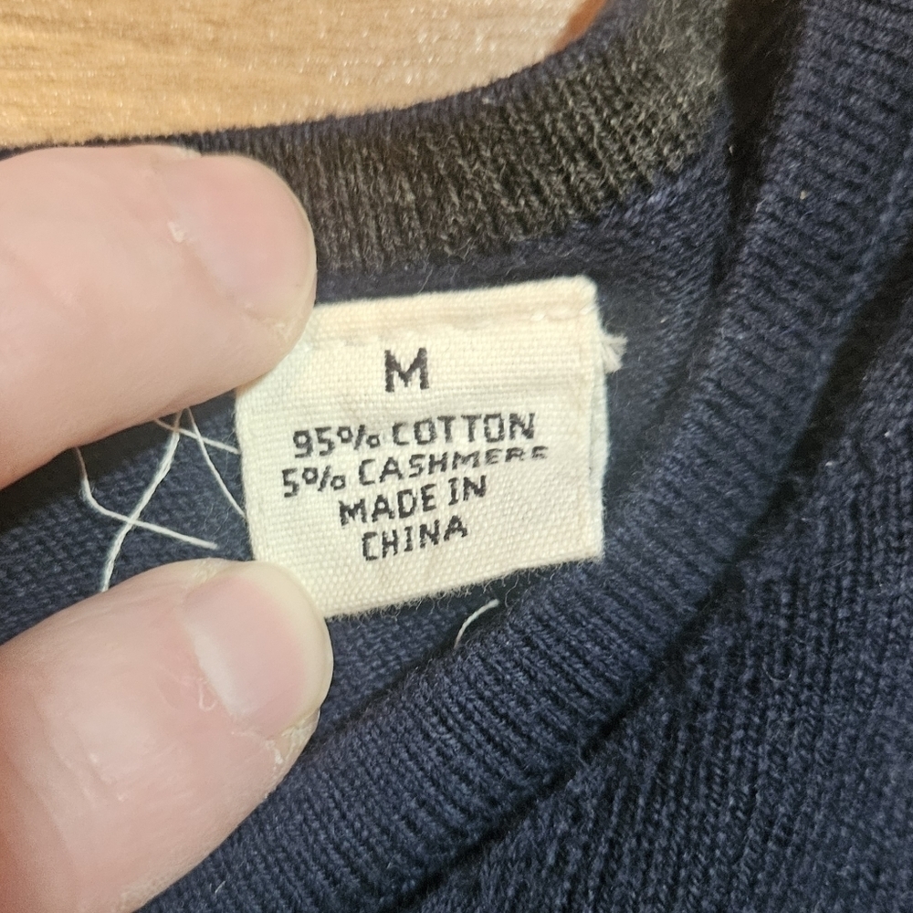 Weatherproof Cotton Cashmere V-neck sweater Blue Medium - Picture 4 of 9